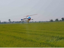 Vietnam studies unmanned helicopters for agriculture