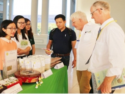 Vietnam boosts cooperation in organic agriculture with Australia