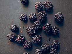 Cropped: Blackberries