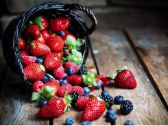 How to Find the Season’s Best Berries