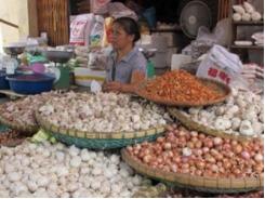 Nông sản Trung Quốc chiếm chợ đầu mối