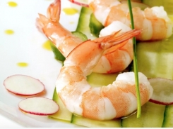 Global shrimp prices continue to fall