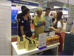 International farm, food and agricultural machinery expos open in HCM City