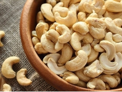 Polish consumers nuts about Vietnamese cashews, other food and farm products