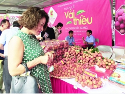 Bac Giang enjoys bumper litchi crop
