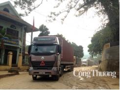 Phập phù xuất khẩu tiểu ngạch ở Lào Cai