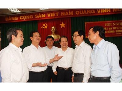 Thực Hiện Đồng Bộ Các Giải Pháp Tháo Gỡ Khó Khăn Cho Sản Xuất Và Tiêu Thụ Lúa, Gạo