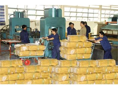 Giá Cao Su Xuất Khẩu Giảm Hơn 31%