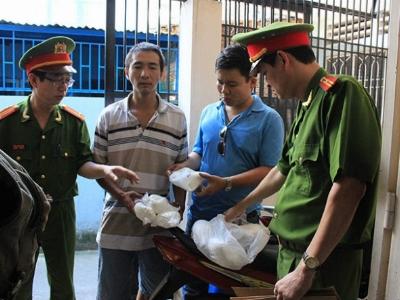 Ký cam kết không sử dụng chất cấm trong chăn nuôi