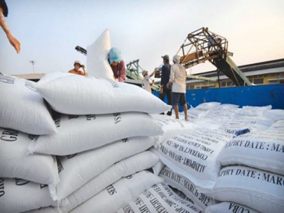 Government chief requests surprise inspection of rice exports