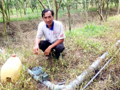 Sáng chế hệ thống phun, tưới tự động cho cây ăn trái