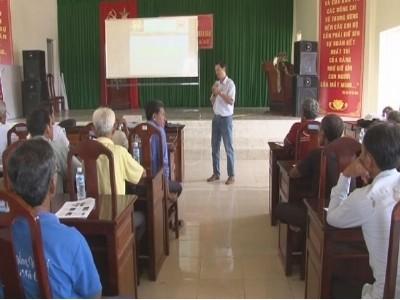 Trạm khuyến nông huyện Trần Đề tổ chức lớp tập huấn kỹ thuật nuôi cua biển