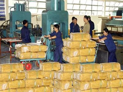 Giá cao su tăng giảm trái chiều