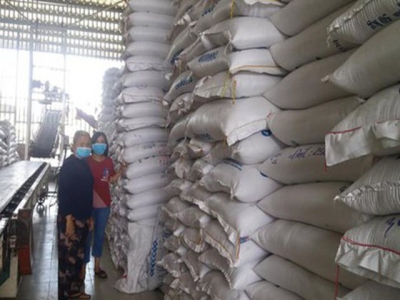 Rice export price begins to decline following record high