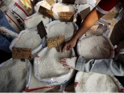 Indonesia tăng cường kiểm soát thị trường gạo nhằm kiềm chế giá tăng
