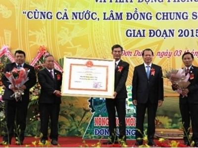 Phó Thủ tướng trao quyết định đạt chuẩn NTM cho huyện Đơn Dương Lâm Đồng