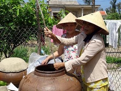 Ghi Nhận Từ Mô Hình Tổ Hợp Tác Sản Xuất Nước Mắm