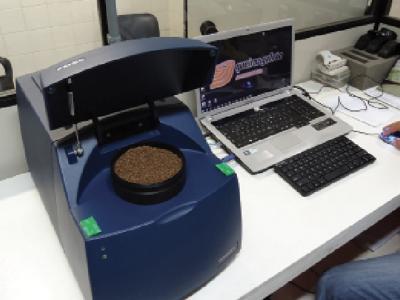 NIRS technology ensures shrimp feed quality at farm level